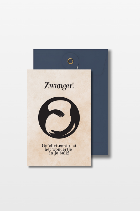 Zwangerschapskaart met de tekst 'Zwanger! Gefeliciteerd met het wondertje in je buik' en een afbeelding van een zwangere buik op een blauwe envelop
